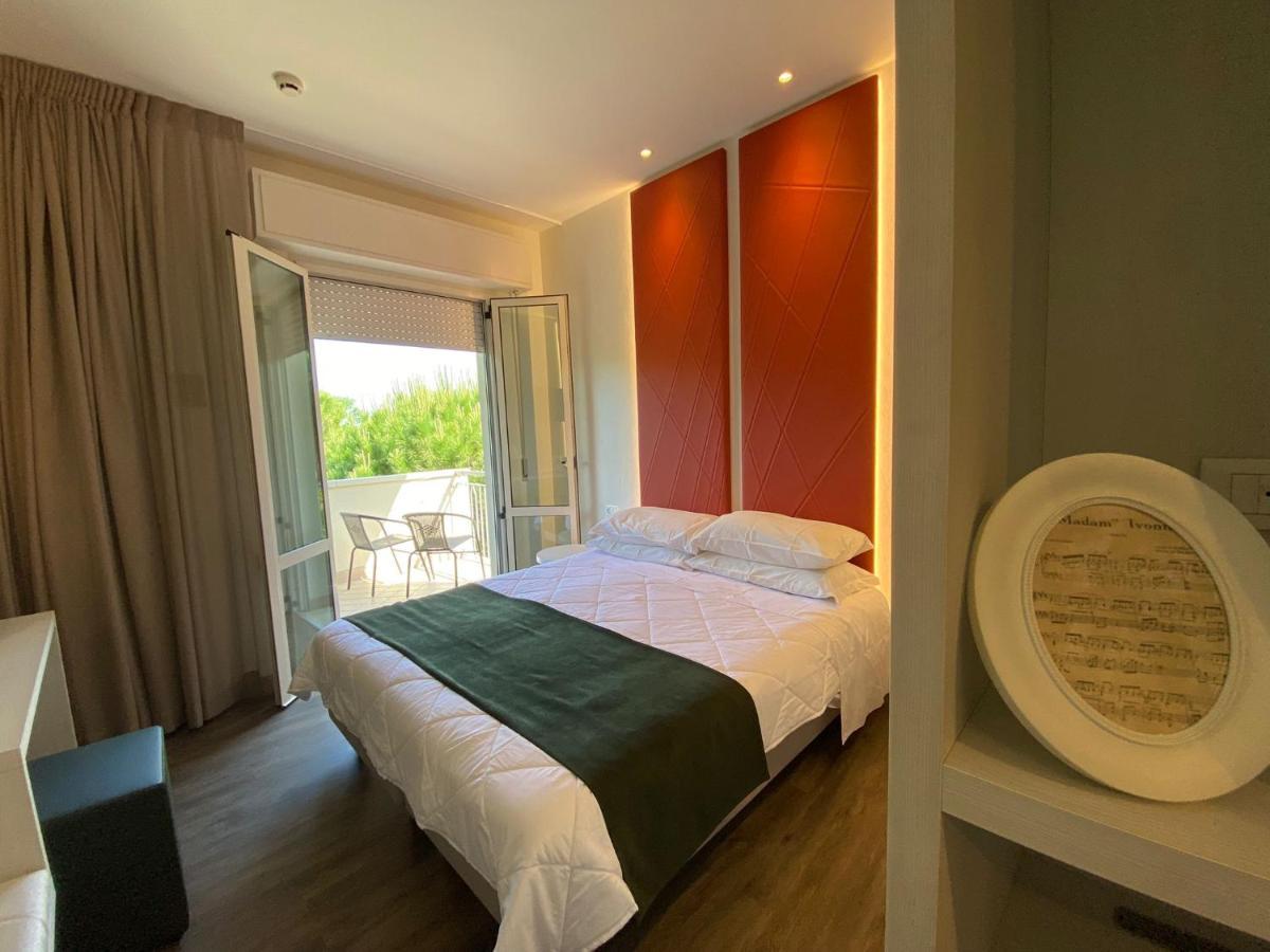 Hotel Loretta & Dependance Cervia Kültér fotó