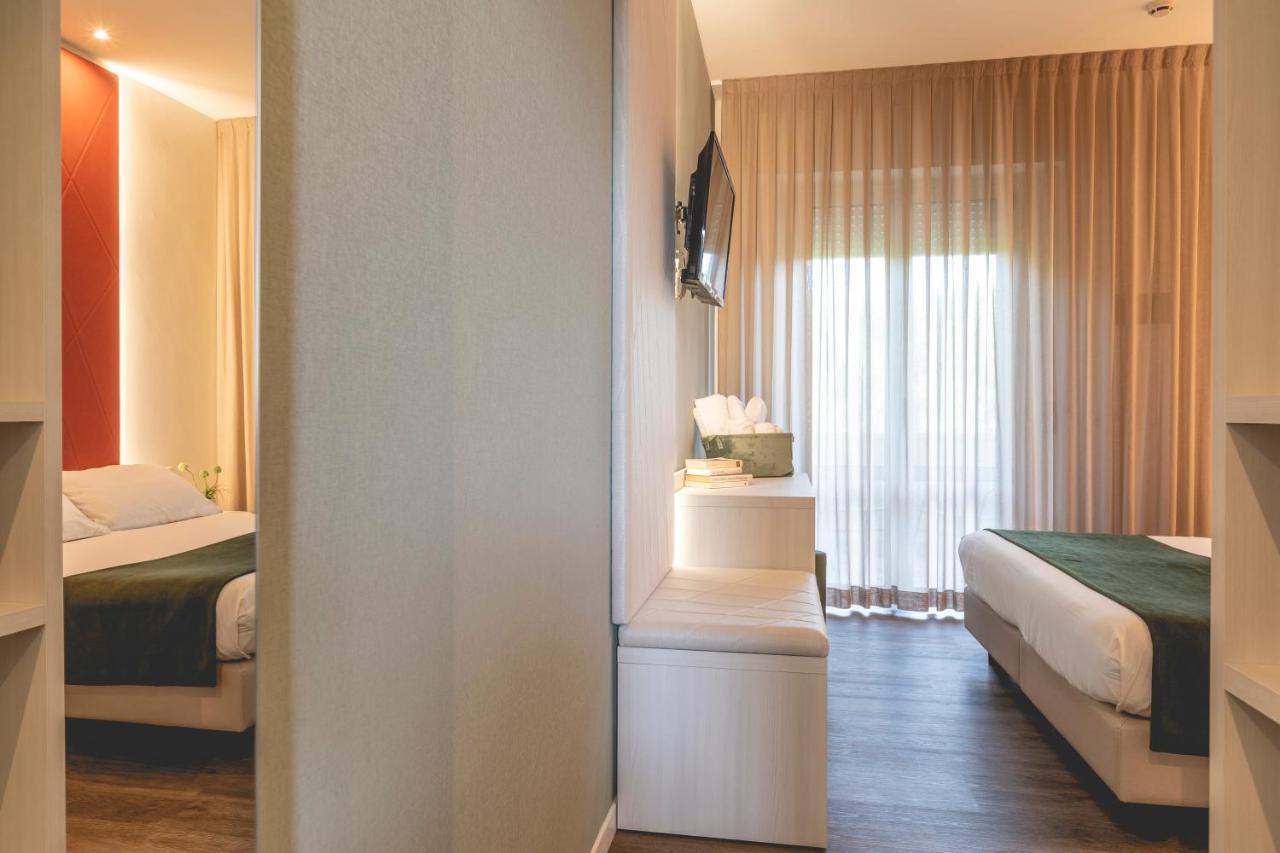 Hotel Loretta & Dependance Cervia Kültér fotó
